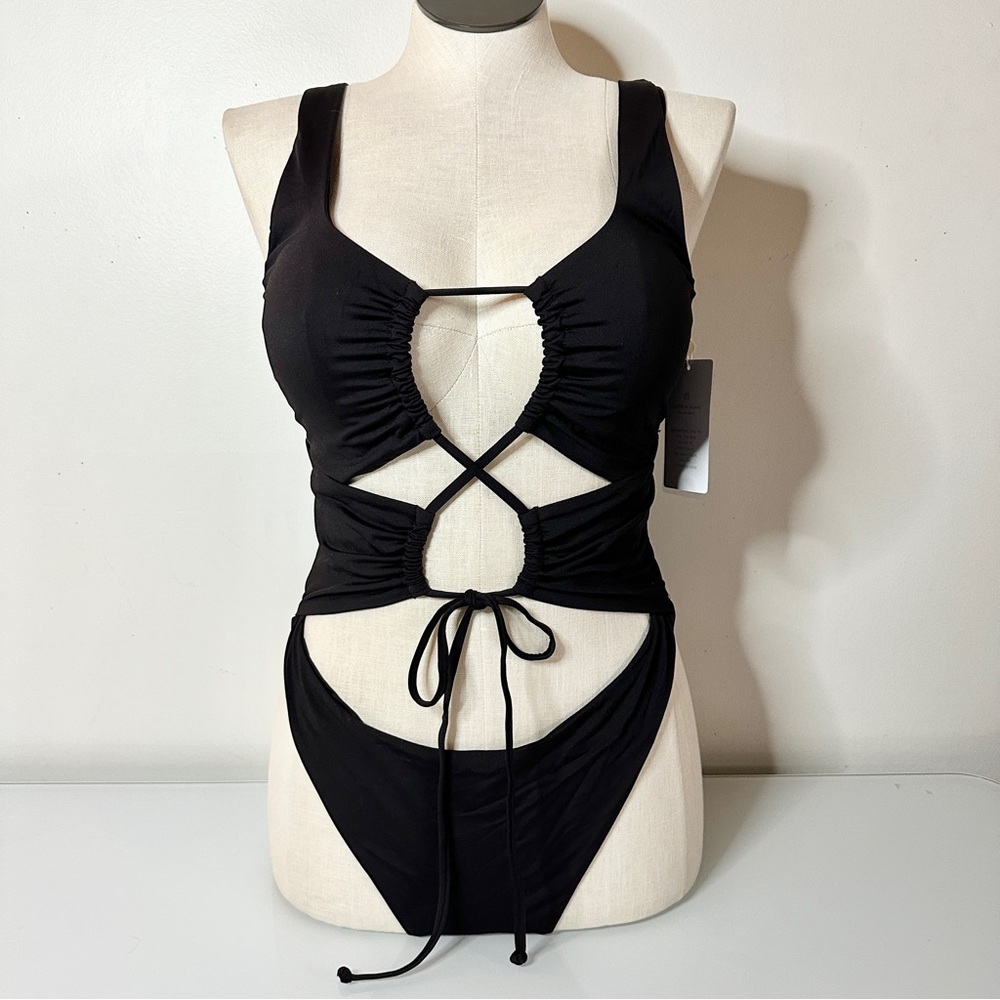 Toluca Mariposa Mini Black XXXL Monarch Collection Cutout